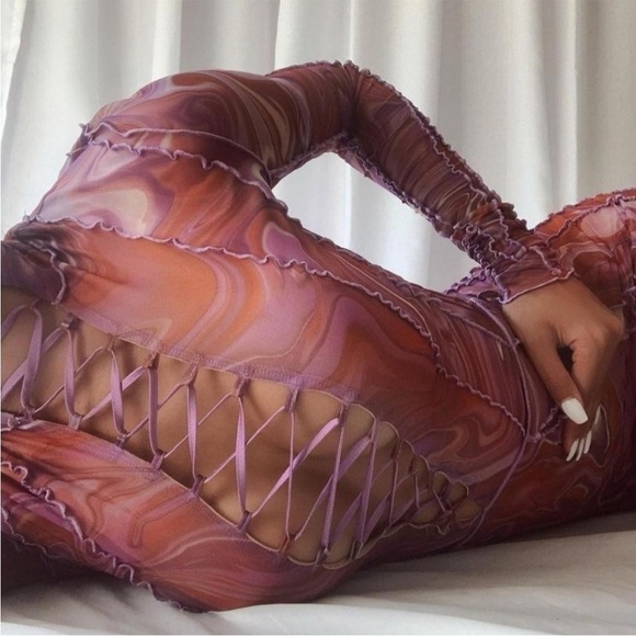 House of CB Dylan swirl laced mini dress - Picture 5 of 13